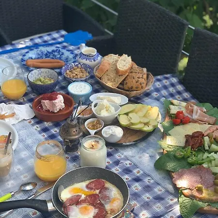 Quarto em Acomodações Particulares Cozy With A Beautiful Garden View Baunatal