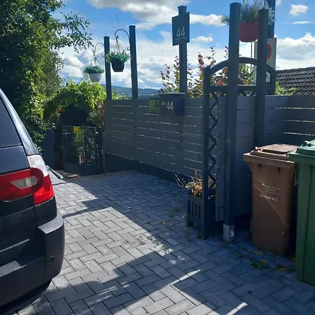 Cozy With A Beautiful Garden View * Baunatal