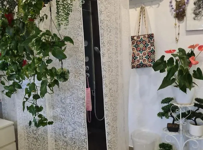 Cozy With A Beautiful Garden View