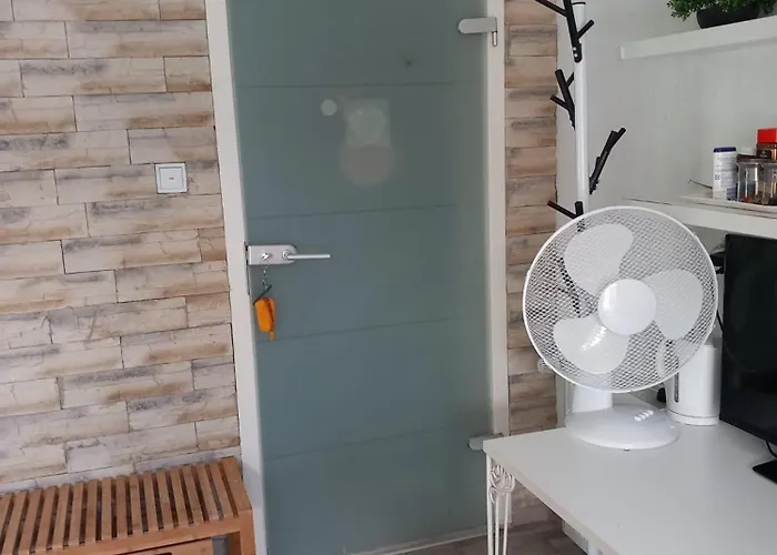 Cozy With A Beautiful Garden View